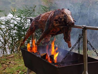 Sanglier à la broche
